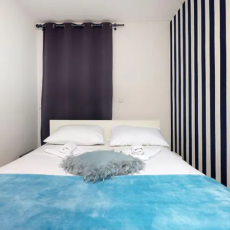 Moro Vrbnik Apartment Room photo