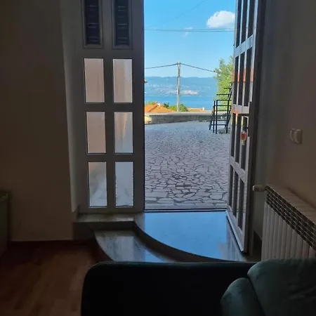 Moro Vrbnik Apartment Exterior photo
