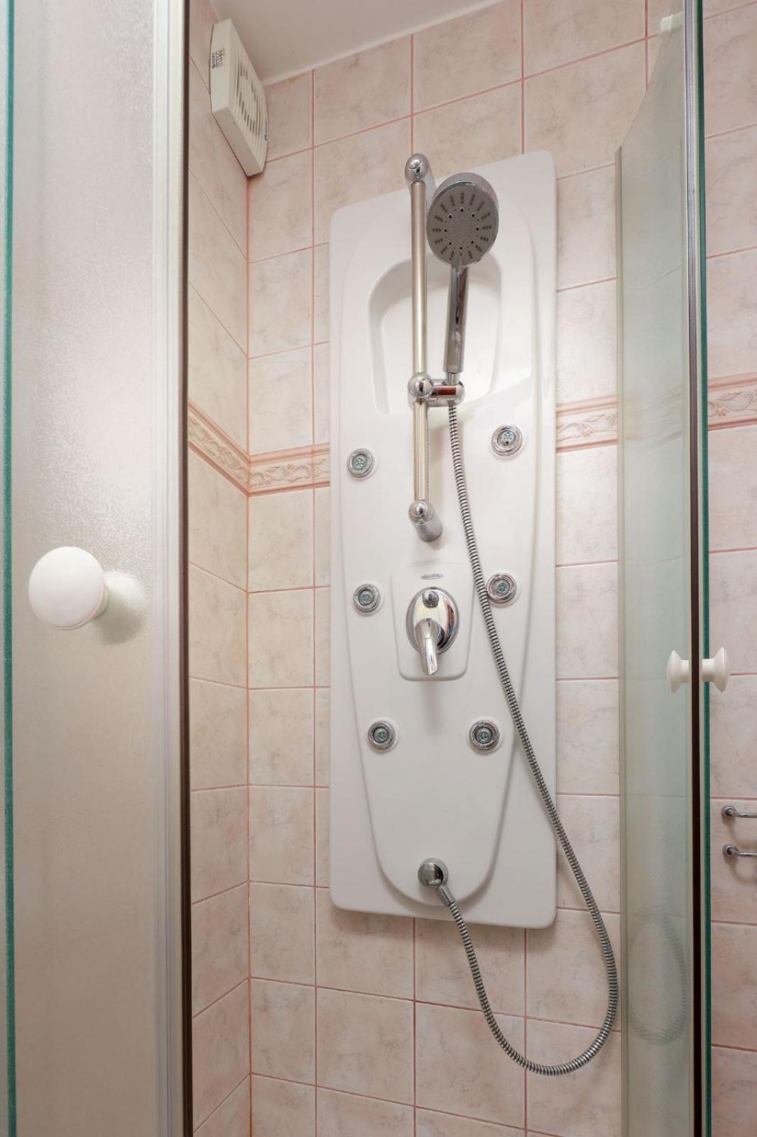 Moro Apartment